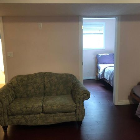 Hb Guest Home 5 워털루 외부 사진