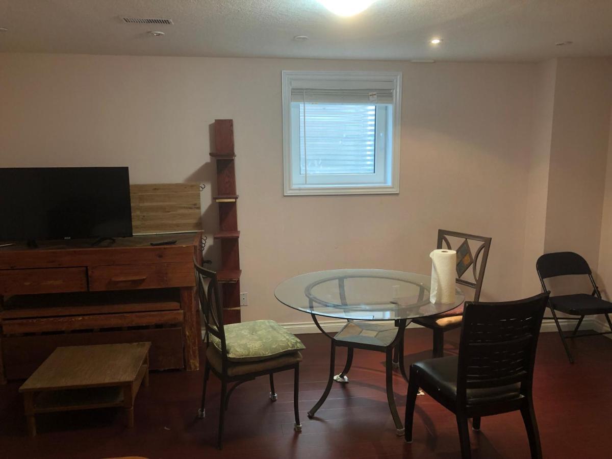 Hb Guest Home 5 워털루 외부 사진