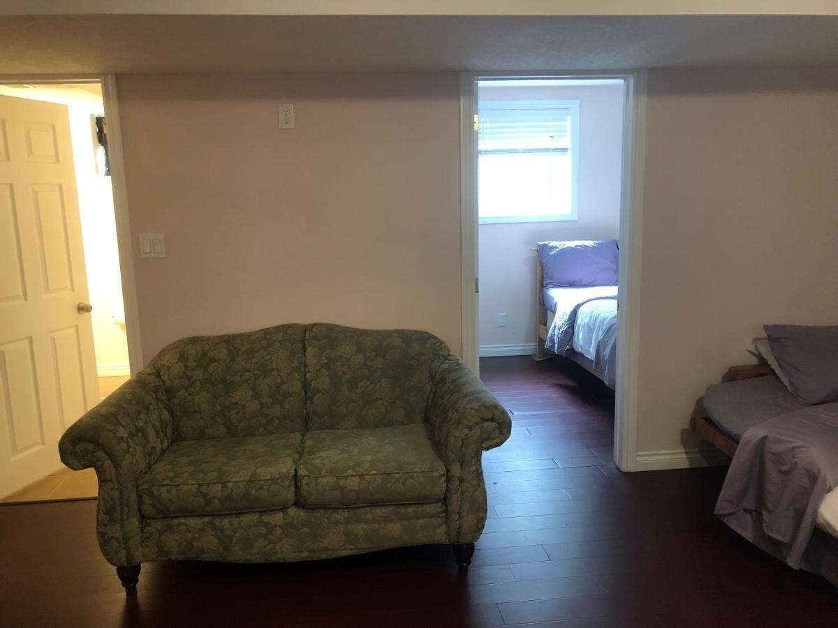 Hb Guest Home 5 워털루 외부 사진