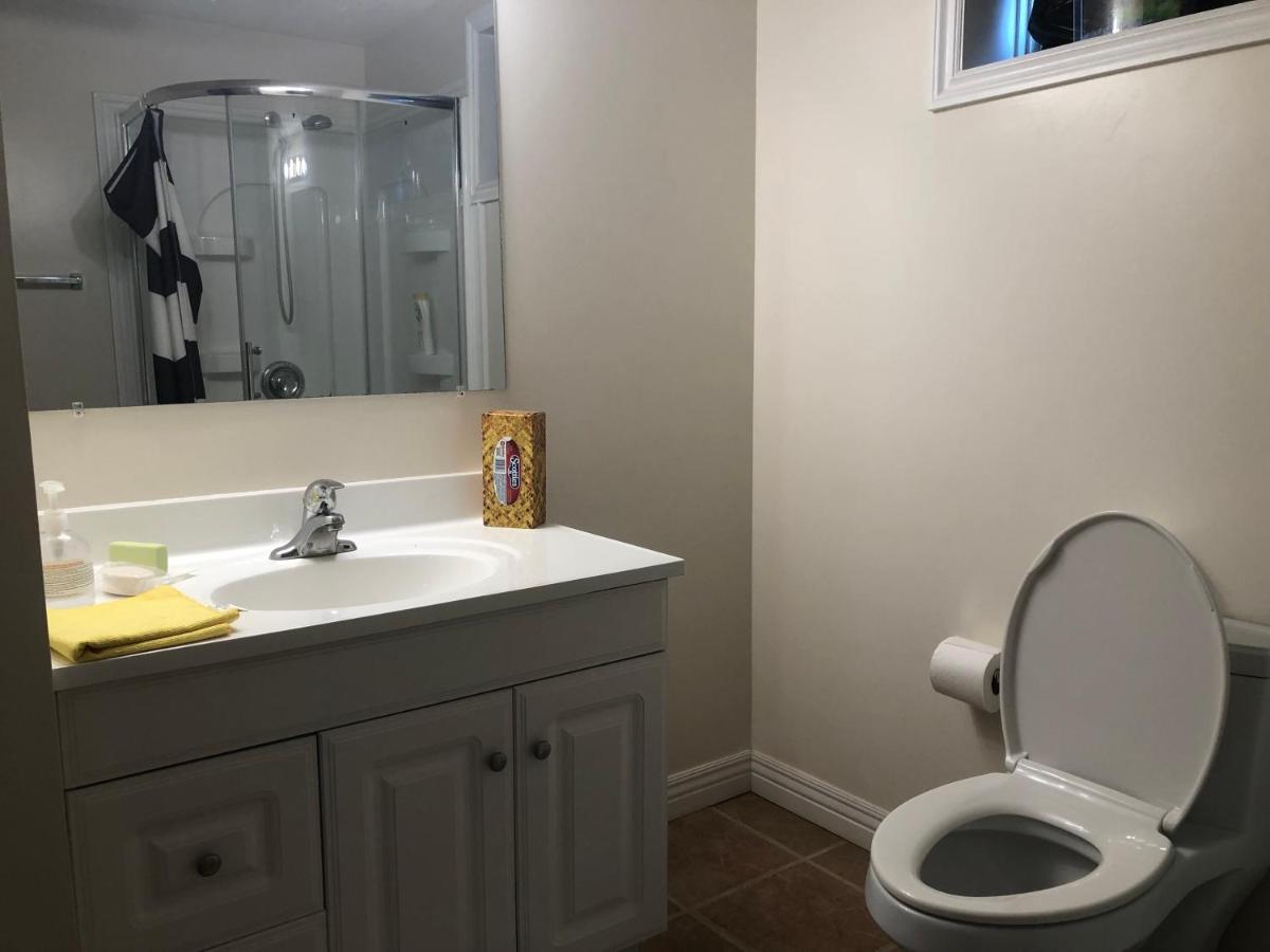 Hb Guest Home 5 워털루 외부 사진