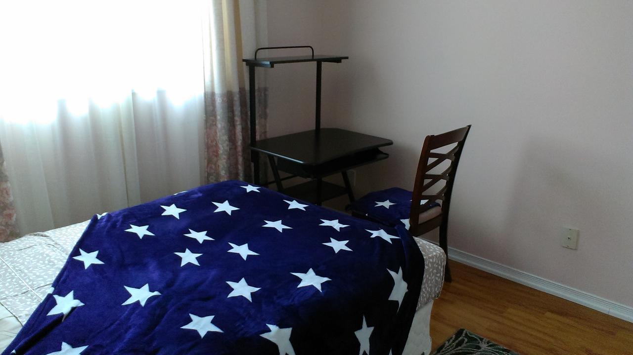Hb Guest Home 5 워털루 외부 사진