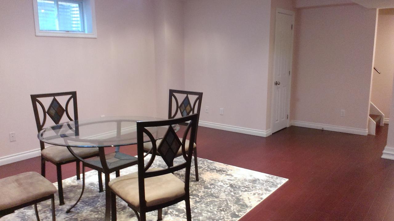 Hb Guest Home 5 워털루 외부 사진