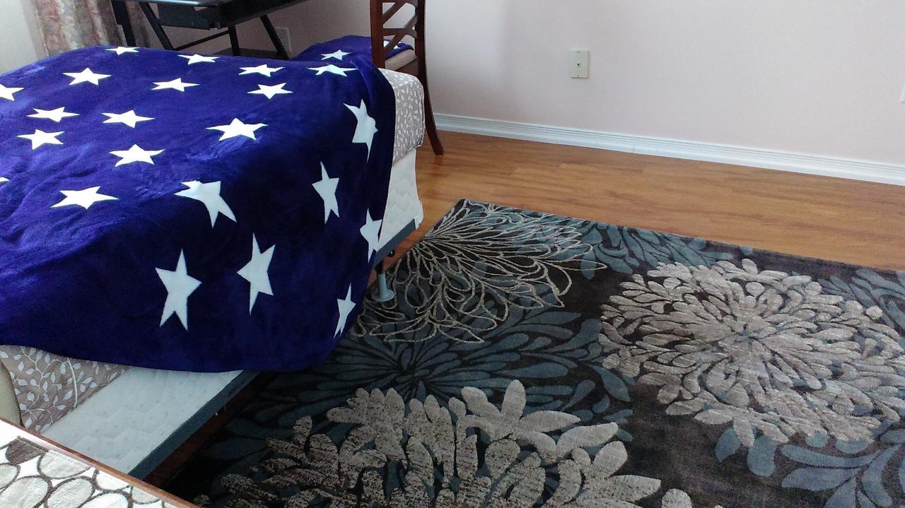 Hb Guest Home 5 워털루 외부 사진
